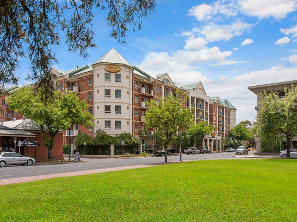 Spacious 4 Bedroom And 2 Bathrooms City Apartment Adelaide Exterior photo